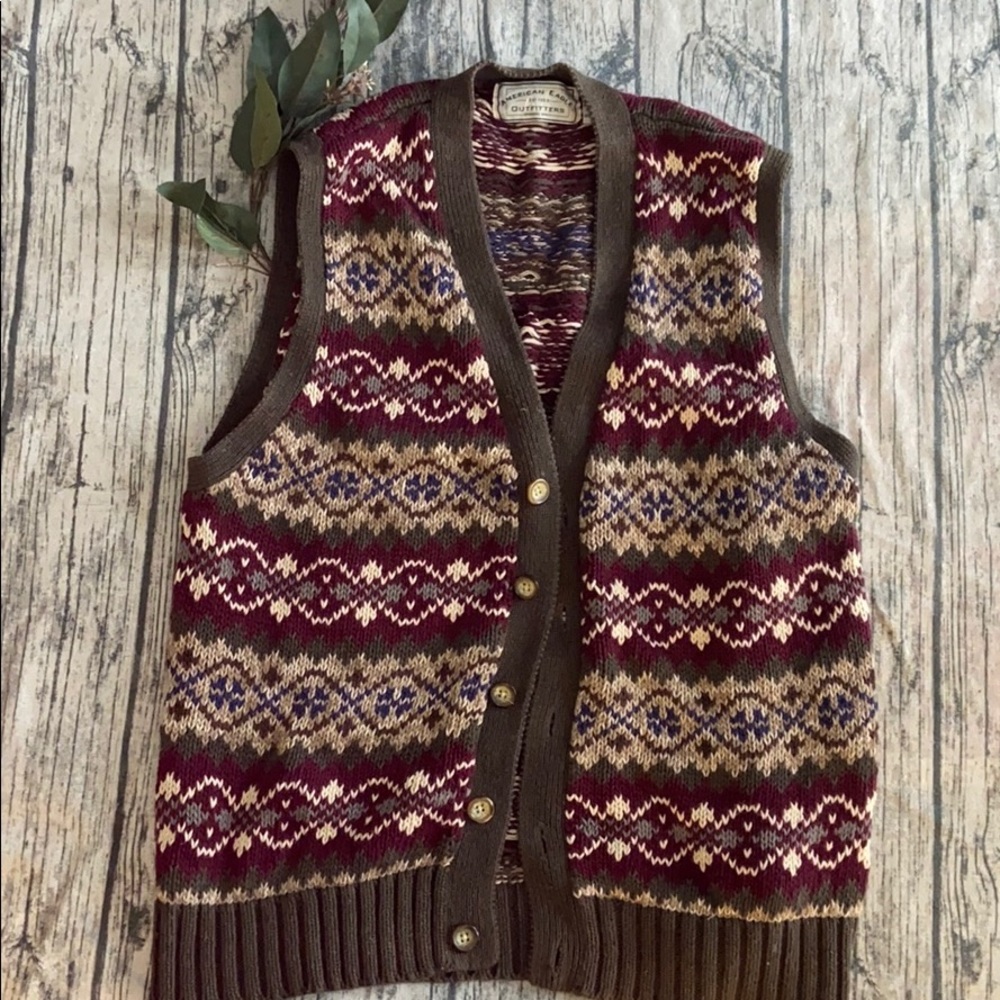 American Eagle Button Knit Large Sweater Vest